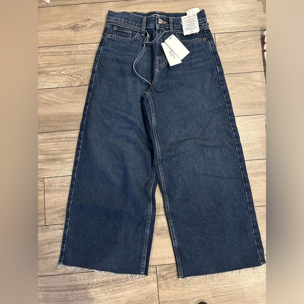 NWT Calvin Klein jeans high rise wide leg belted size 26